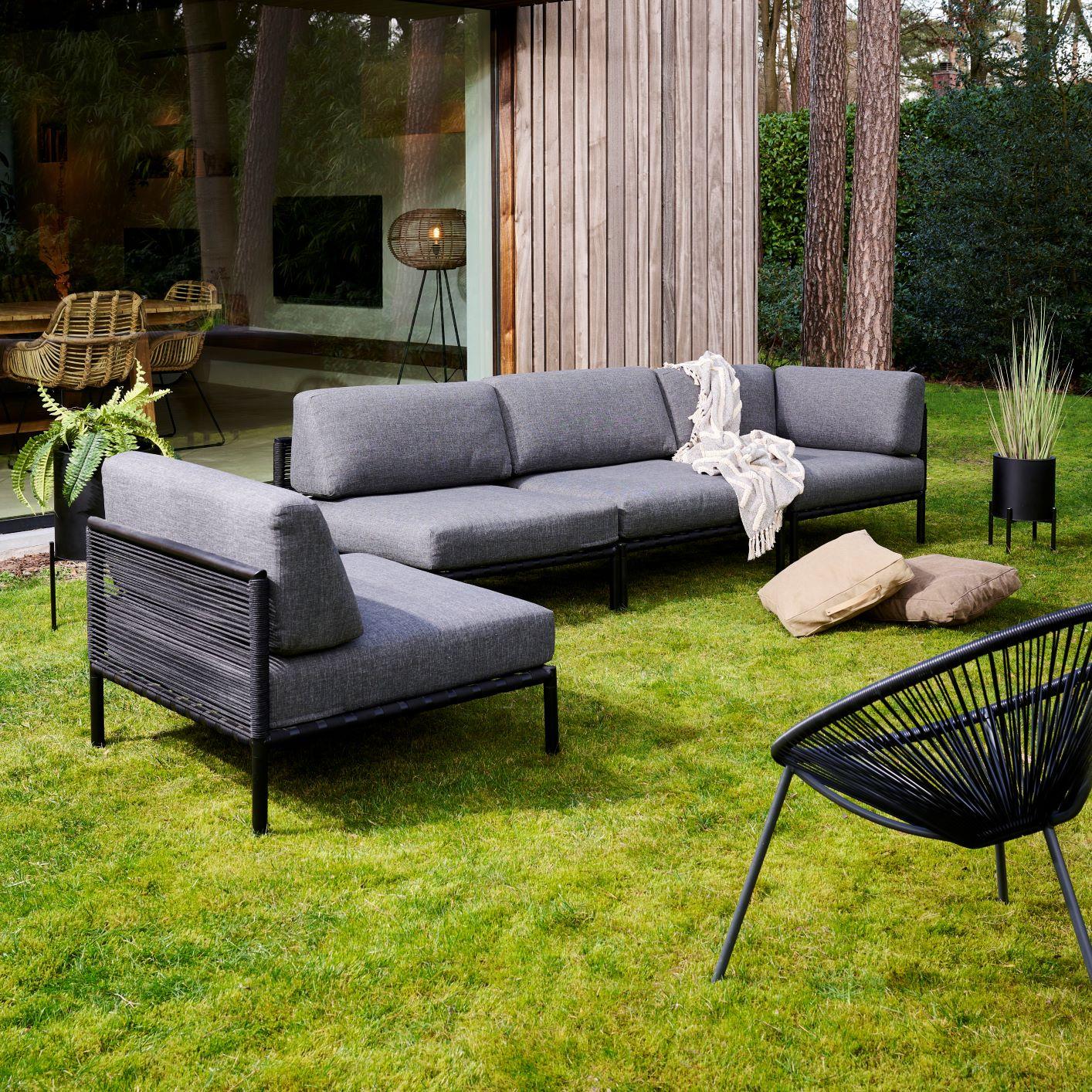 Chillmodus, aperomodus of sunsetmodus: niets wat deze stijlvolle, veelzijdige loungeset niet aankan...