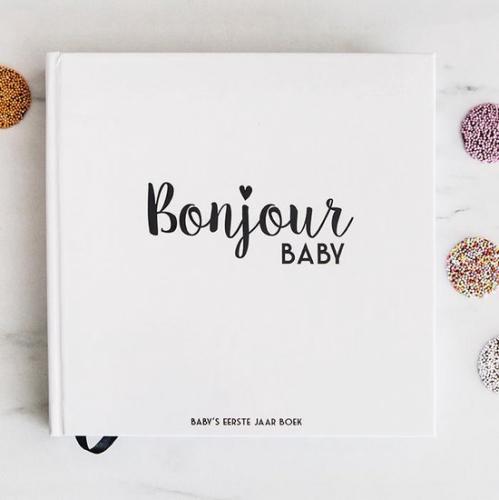 Baby’s eerste jaar boek - Bonjour Baby