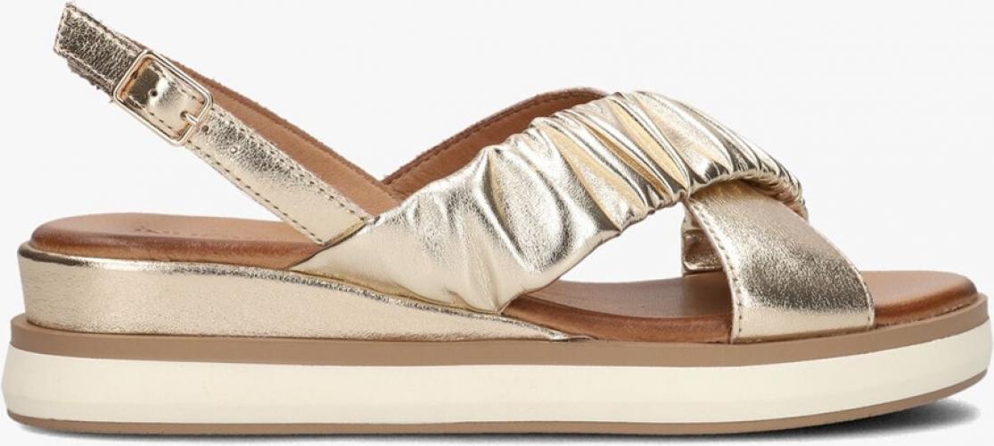 Gouden sandalen met plateauzool