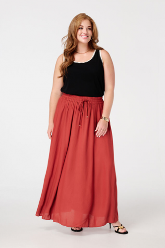 Lady in red