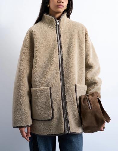 Oversized teddyjas