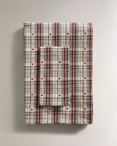 Tafellaken met ruiten en hartjes