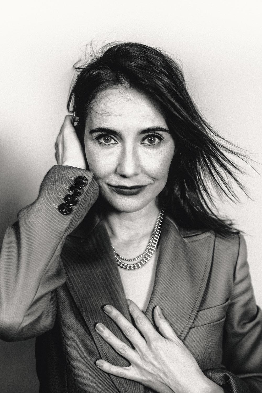 Actrice Carice Van Houten 'Wacht eens even, waarom was ik de hele tijd naakt?' Actrice Carice Van Houten 'Wacht eens even, waarom was ik de hele tijd naakt?'
