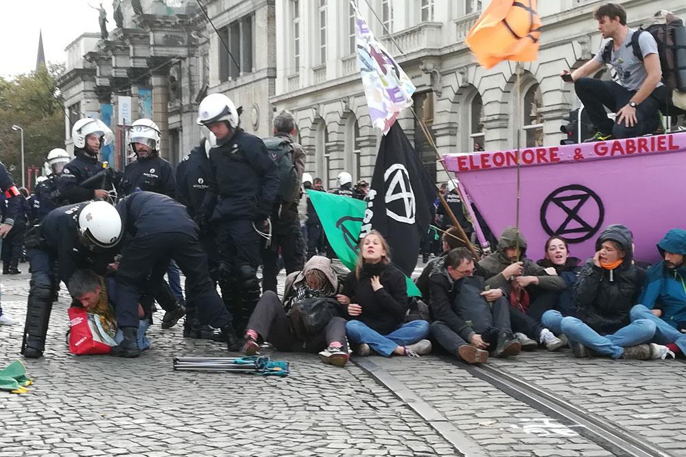 Extinction Rebellion spant civiele zaak aan tegen de stad Brussel na