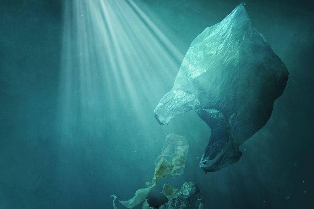 Mei Plasticvrij: dweilen met de kraan open