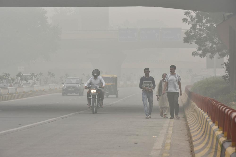 New Delhi et sa population asphyxées par la pollution