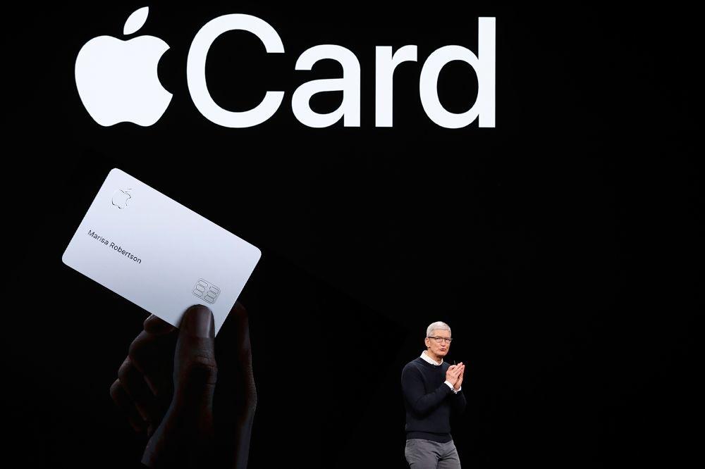 Les premières cartes sont arrivées dans le portefeuille des utilisateurs d' Apple Card