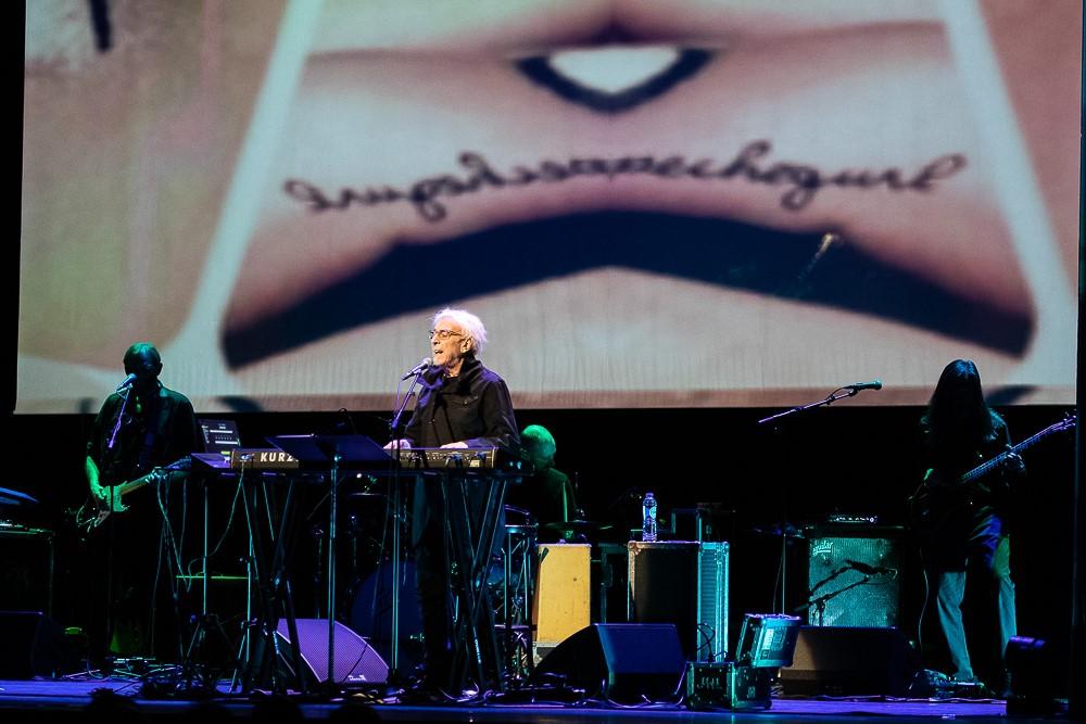 John Cale in De Roma: Als een rots in de branding