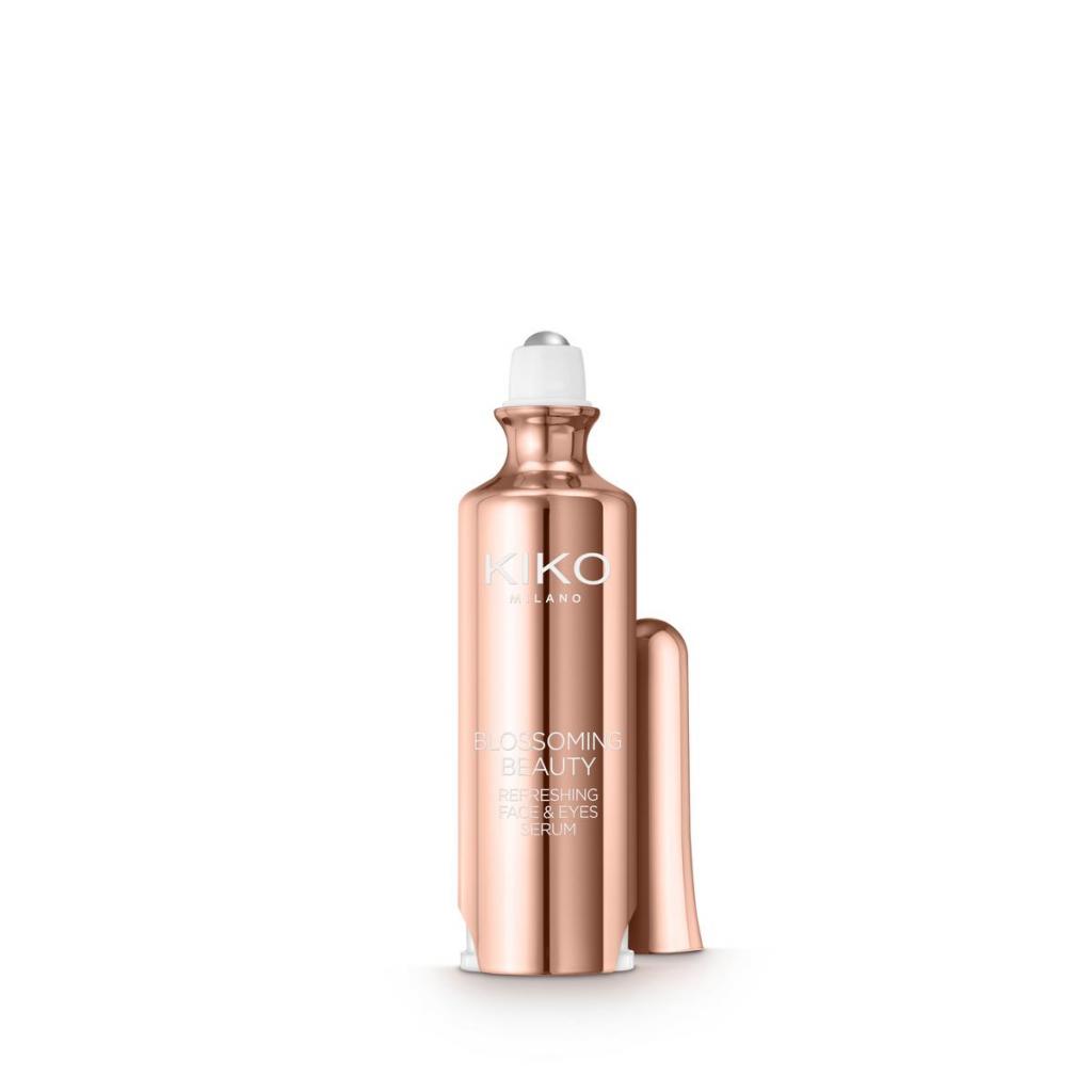 Het hydraterende serum van Kiko Milano breng je met de roll-on applicator precies en gelijkmatig aan op de gezichtshuid en bij de oogcontouren. Meteen een basislaagje voor je make-up.9,99 euro - www.kikocosmetics.com