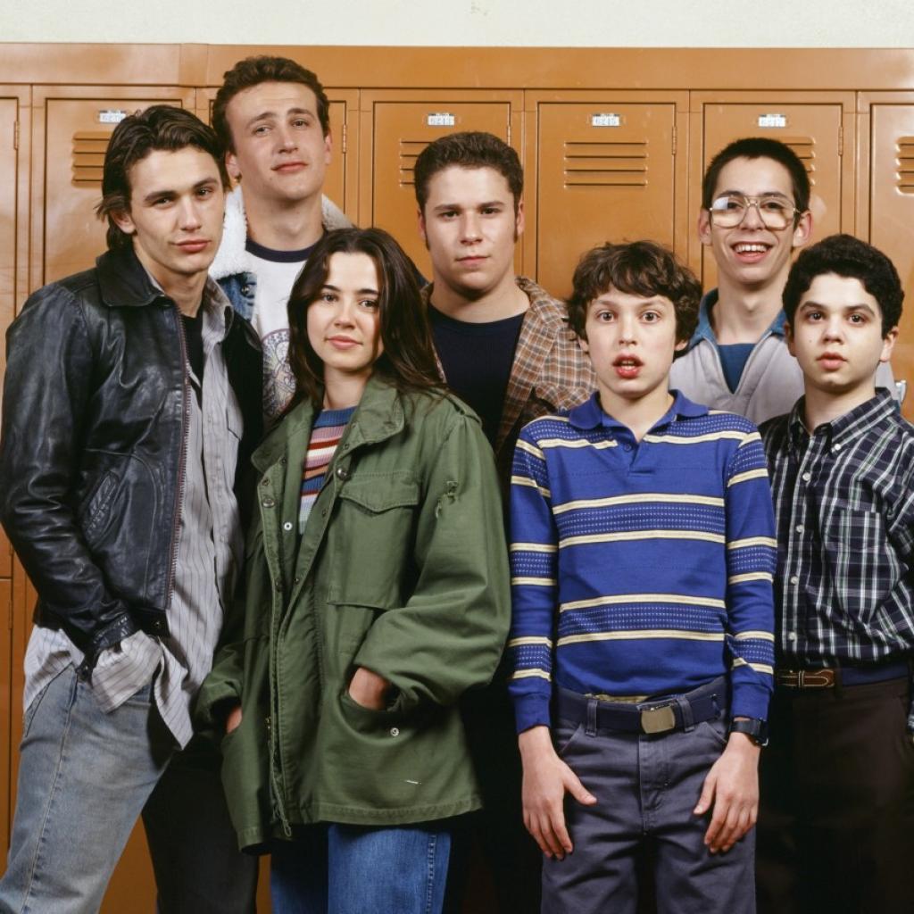 freaks-and-geeks-full-cast-e1419260207103-1940x1623