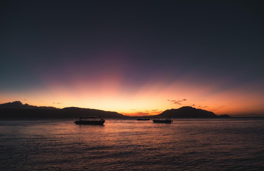 sunset Fitzroy Island