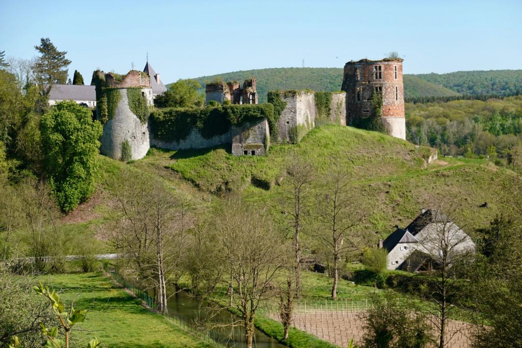 kasteel van hièrges