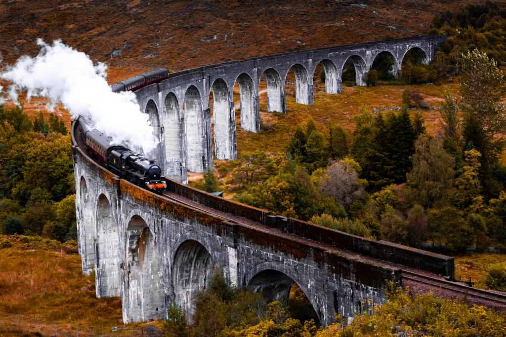 de Caledonian Sleeper neemt je mee op een mythische reis door de Schotse Highlands