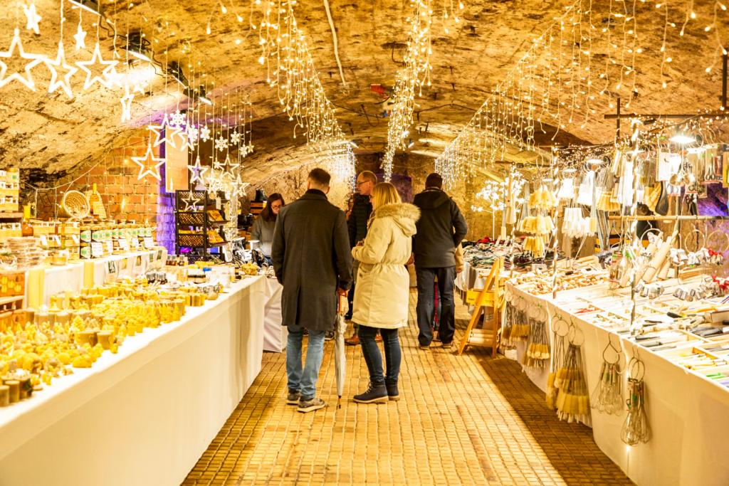 ondergrondse kerstmarkt van Traben-Trarbach