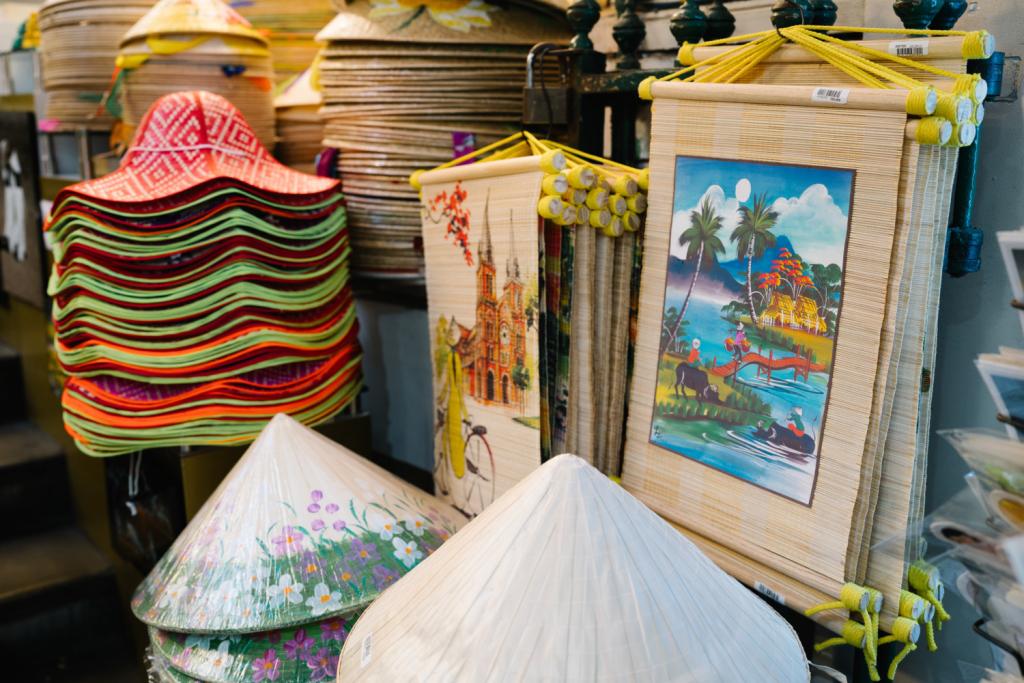 souvenir vietnam