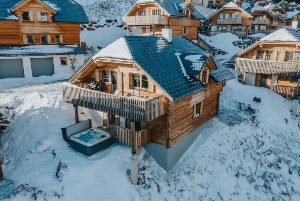 luxe chalet vlak aan de skipiste in Oostenrijk