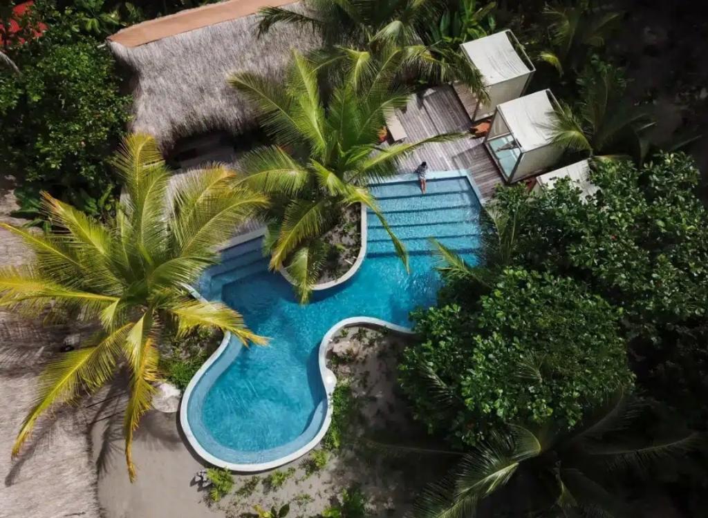 Isla Palenque resort in panama