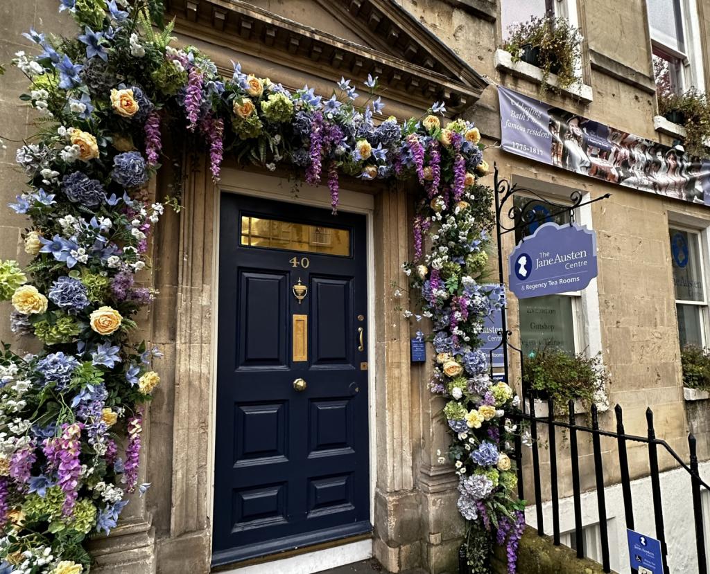 Het pand in Bath waarin het museum gevestigd is over Jane Austen.
