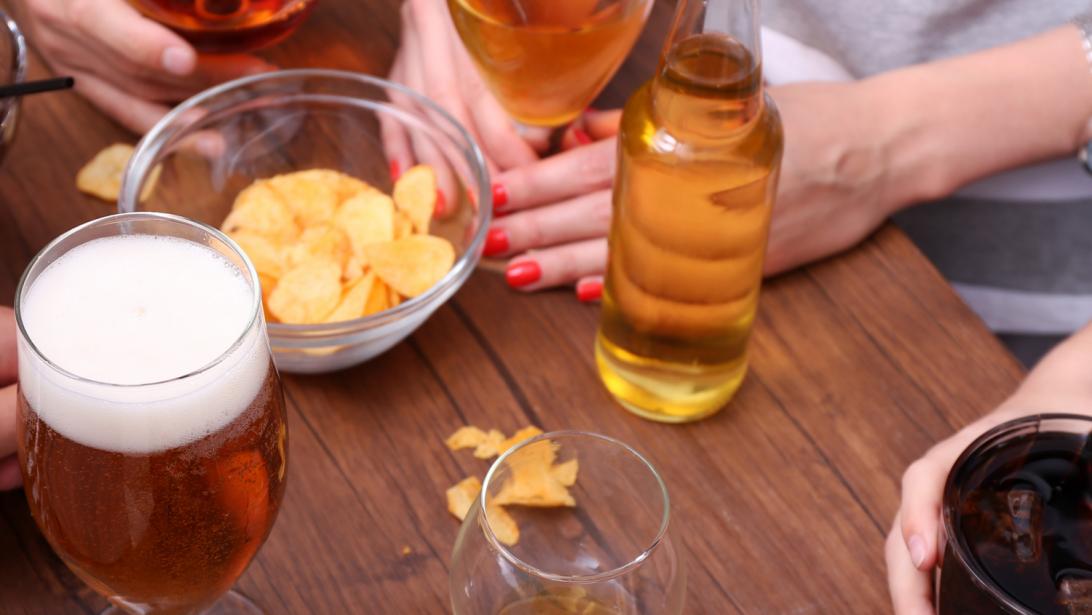 Zoveel calorieën bevat je favoriete drankje Zoveel calorieën bevat je favoriete drankje