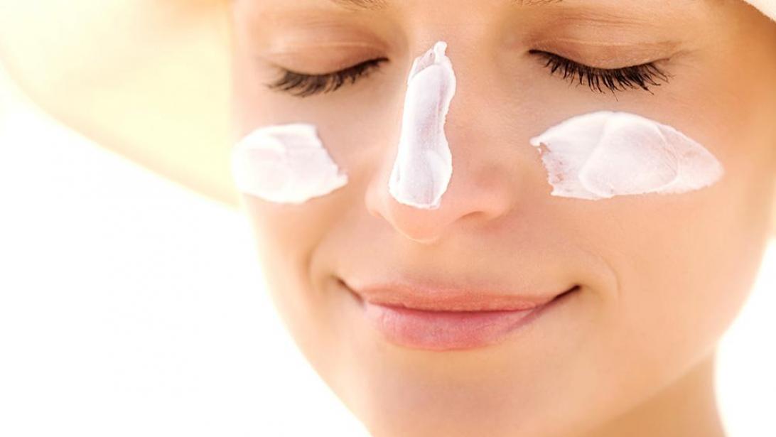 4 conseils pour une peau radieuse après l'été 4 conseils pour une peau radieuse après l'été