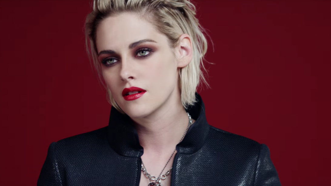 Vidéo: Kristen Stewart sexy pour les Beauty Talks Chanel Vidéo: Kristen Stewart sexy pour les Beauty Talks Chanel