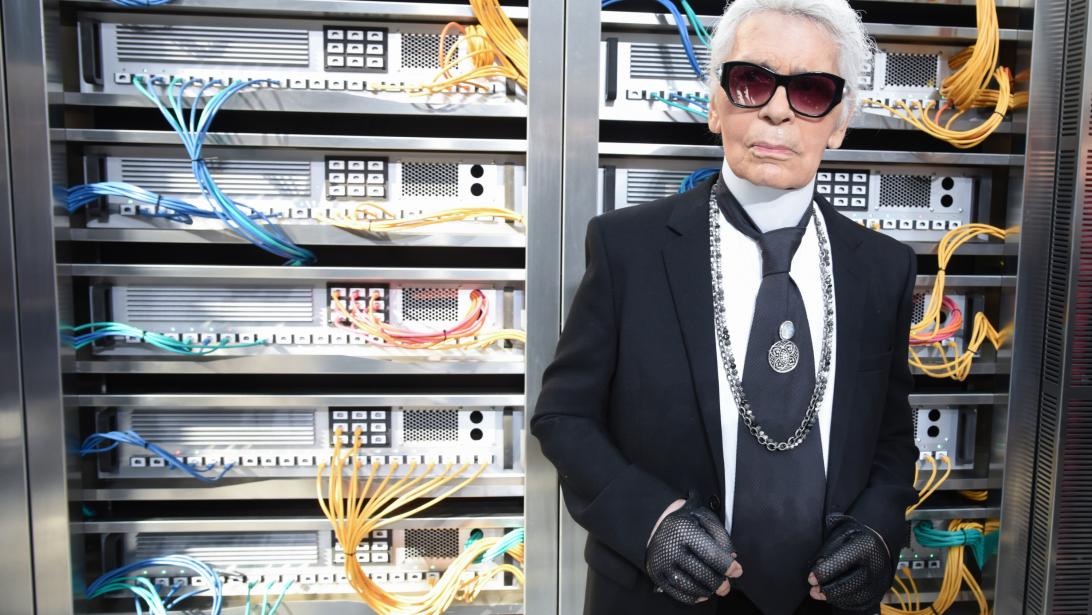 Karl Lagerfeld a un nouveau job! Karl Lagerfeld a un nouveau job!