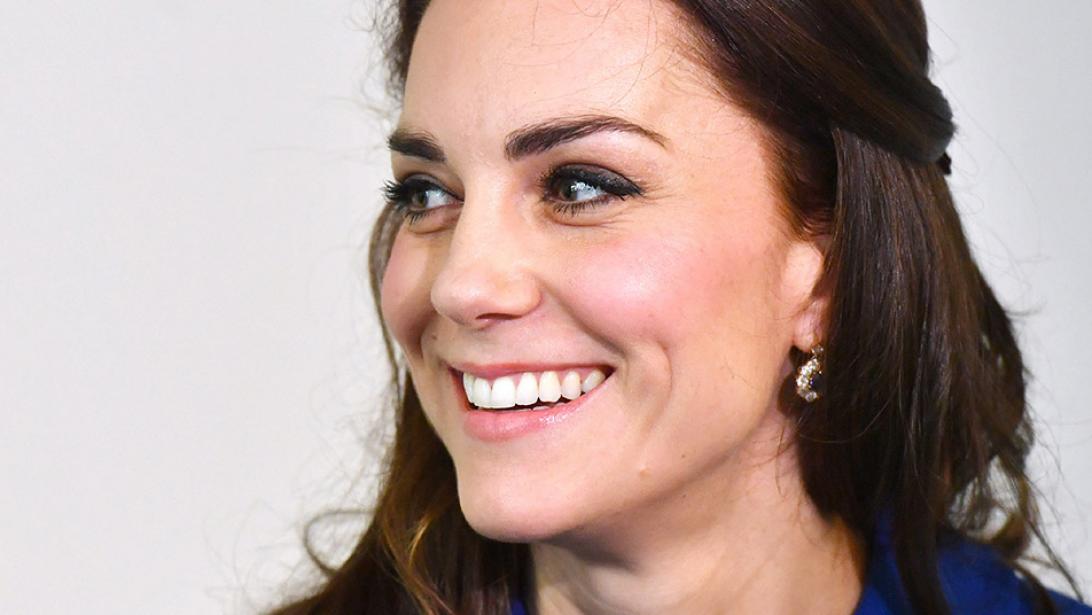 Hét product voor een coupe à la Kate Middleton is eindelijk beschikbaar! Hét product voor een coupe à la Kate Middleton is eindelijk beschikbaar!