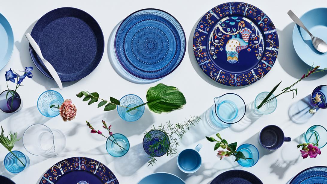 Win 1 van de 3 Teema Blue serviessets van Iittala t.w.v. €207,30 Win 1 van de 3 Teema Blue serviessets van Iittala t.w.v. €207,30