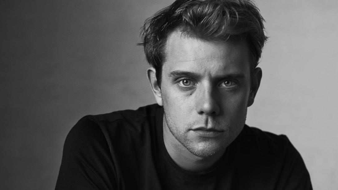 Uniqlo gaat in zee met deze (knappe) topdesigner! Uniqlo gaat in zee met deze (knappe) topdesigner!