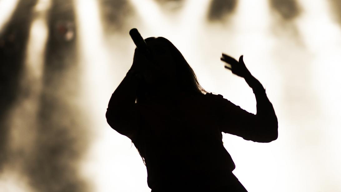 Deze popster is de rijkste soloartiest van Groot-Brittannië Deze popster is de rijkste soloartiest van Groot-Brittannië