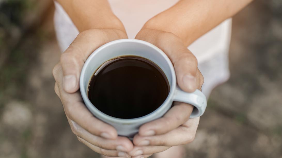 Selon une étude, le café réduirait les risques de cancer et d'alcoolisme Selon une étude, le café réduirait les risques de cancer et d'alcoolisme