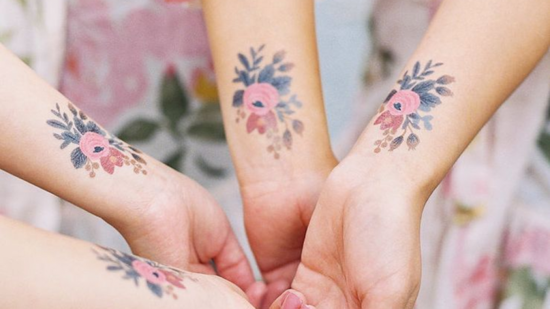 Tattly invente les tatouages éphémères... odorants (et c'est une tuerie) Tattly invente les tatouages éphémères... odorants (et c'est une tuerie)