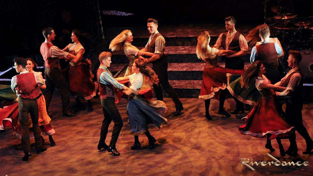 Krijg nu 10 euro korting op het unieke dansspektakel Riverdance Krijg nu 10 euro korting op het unieke dansspektakel Riverdance