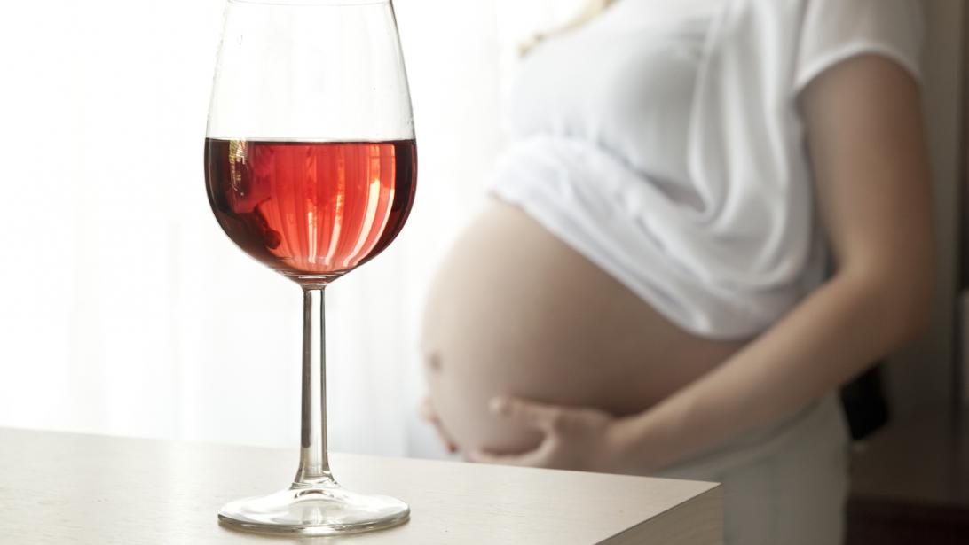 Grossesse et alcool: y a-t-il un seuil de tolérance? Grossesse et alcool: y a-t-il un seuil de tolérance?