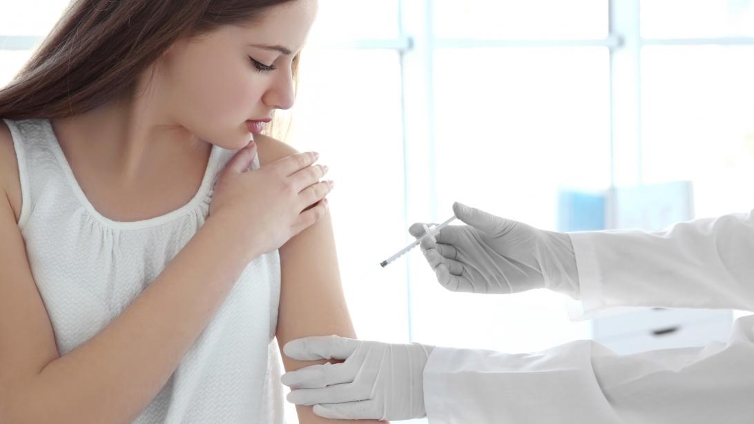 Santé: près de 2 jeunes filles sur 5 n’ont jamais entendu parler du papillomavirus Santé: près de 2 jeunes filles sur 5 n’ont jamais entendu parler du papillomavirus