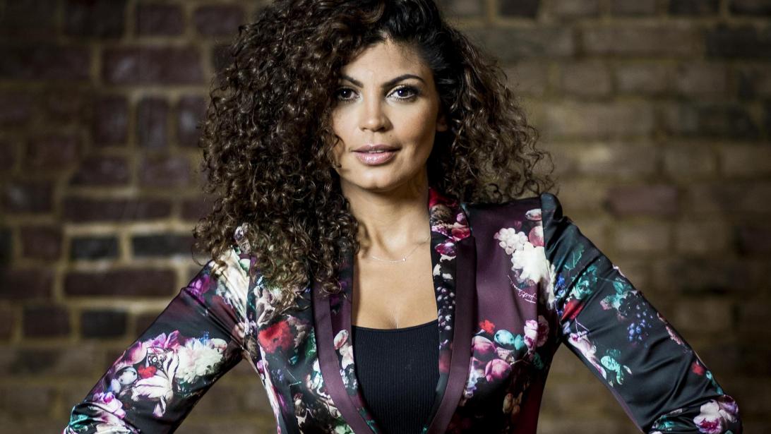"C'est tout pour moi": découvrez la bande-annonce du premier film de Nawell Madani "C'est tout pour moi": découvrez la bande-annonce du premier film de Nawell Madani