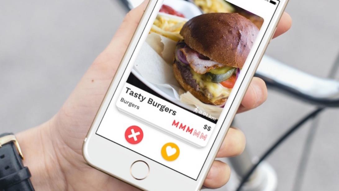 Feed me: le Tinder des restaurants débarque sur vos téléphones! Feed me: le Tinder des restaurants débarque sur vos téléphones!