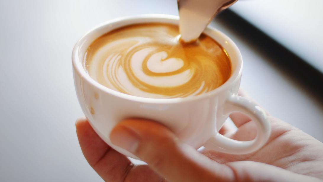 Dit zegt jouw koffiekeuze over wie je bent Dit zegt jouw koffiekeuze over wie je bent