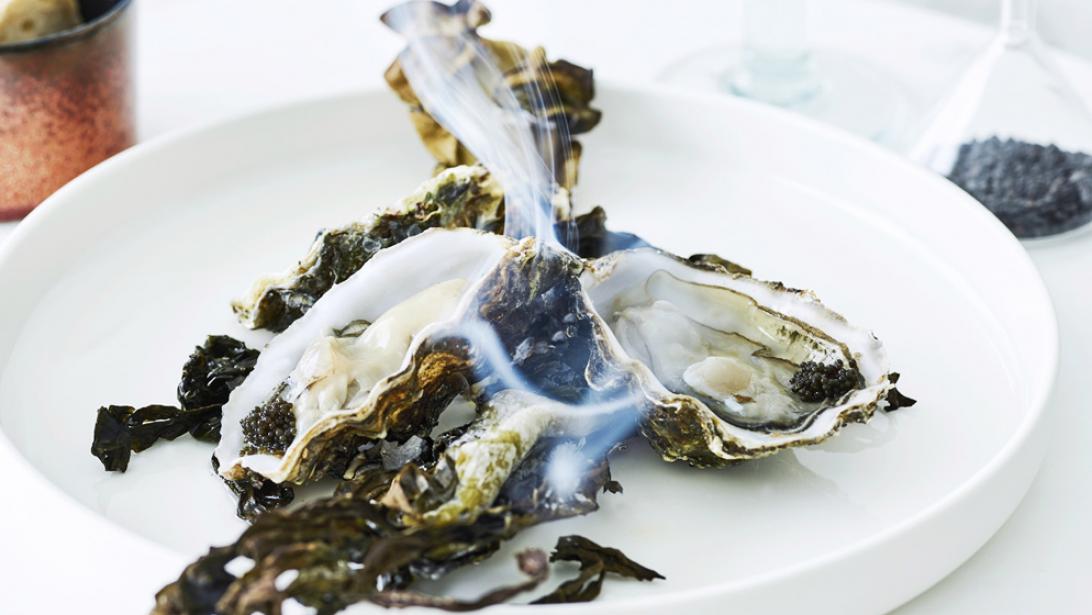 Tip voor de feestdagen: gerookte oesters Tip voor de feestdagen: gerookte oesters