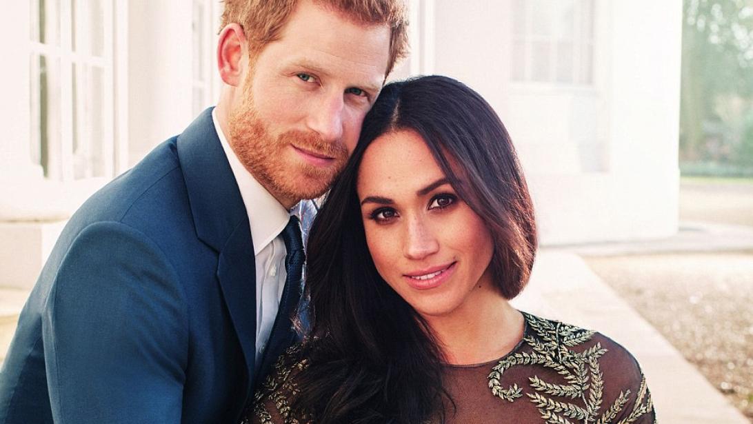 Daar zijn ze: de officiële verlovingsfoto's van Prins Harry en Meghan Markle Daar zijn ze: de officiële verlovingsfoto's van Prins Harry en Meghan Markle