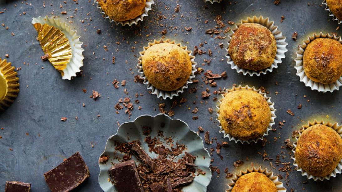 Perfect voor het weekend: homemade gezonde chocoladetruffels Perfect voor het weekend: homemade gezonde chocoladetruffels
