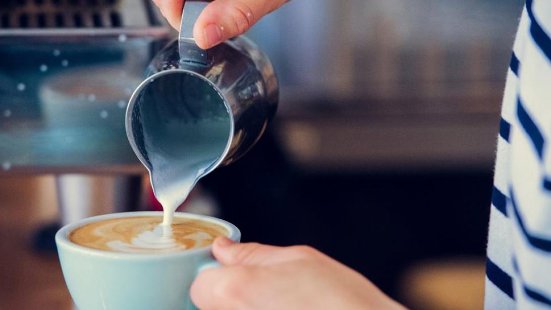 Kornél: koffie met een extraatje Kornél: koffie met een extraatje