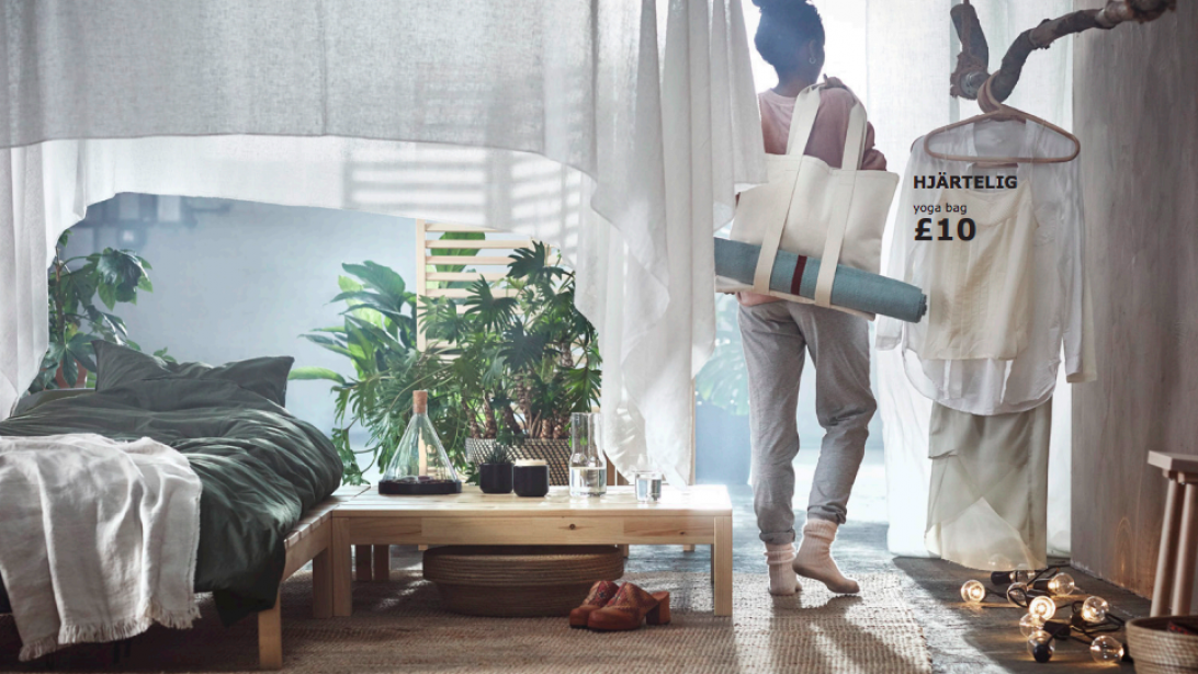 Fan de yoga? La nouvelle collection IKEA est faite pour vous! Fan de yoga? La nouvelle collection IKEA est faite pour vous!