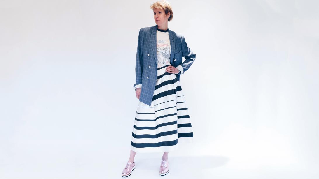 Marie se déshabille: j'amortis ma tenue de cérémonie Marie se déshabille: j'amortis ma tenue de cérémonie