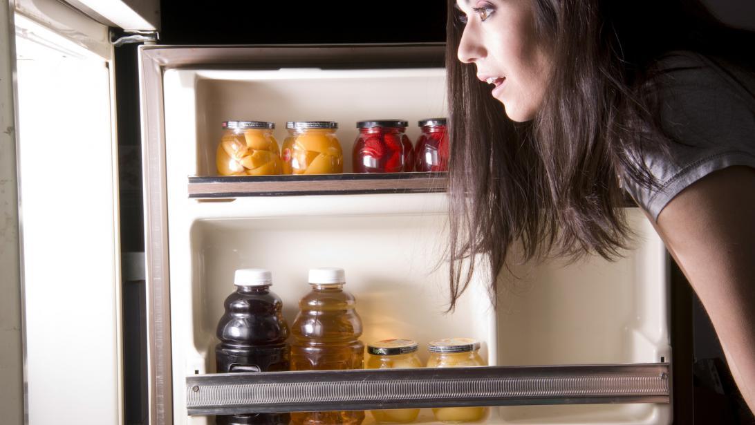 Que manger (sans craquer) lorsqu'on rentre tard le soir? Que manger (sans craquer) lorsqu'on rentre tard le soir?