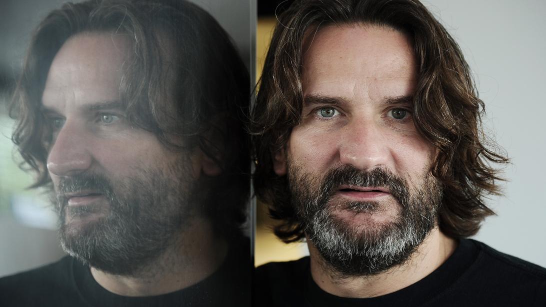 Frédéric Beigbeder : "Le carré VIP, c'est toujours le coin le plus chiant" Frédéric Beigbeder : "Le carré VIP, c'est toujours le coin le plus chiant"