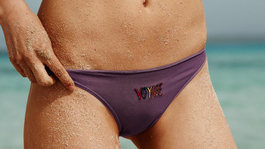 6 fouten die je maakt bij het scheren van je bikinilijn 6 fouten die je maakt bij het scheren van je bikinilijn