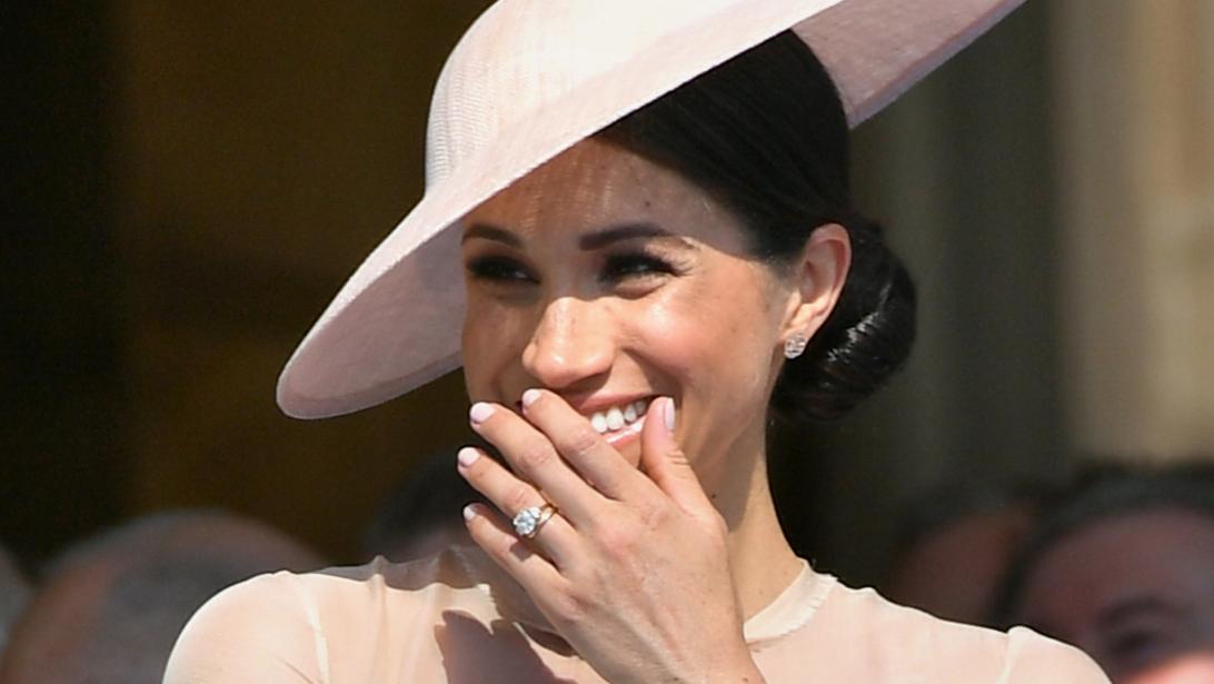 Trots! Meghan Markle kiest opnieuw voor Belgische ontwerpster Trots! Meghan Markle kiest opnieuw voor Belgische ontwerpster