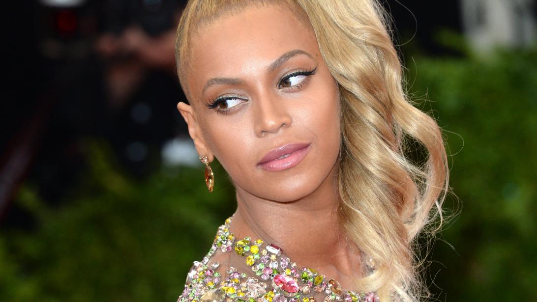 Beyoncé openhartig over de zware bevalling van haar tweeling Beyoncé openhartig over de zware bevalling van haar tweeling