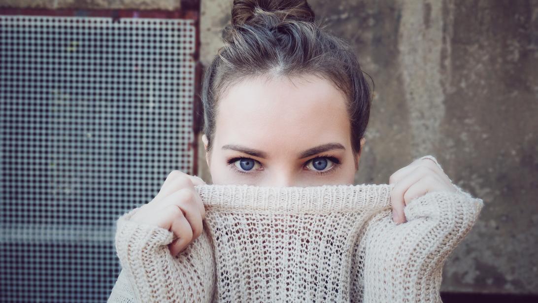 Causes & solutions: 5 questions que l'on se pose sur la mauvaise haleine Causes & solutions: 5 questions que l'on se pose sur la mauvaise haleine